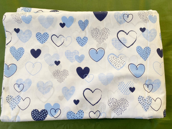 Cotton 100% Kids - patterned hearts navy blue on a white background