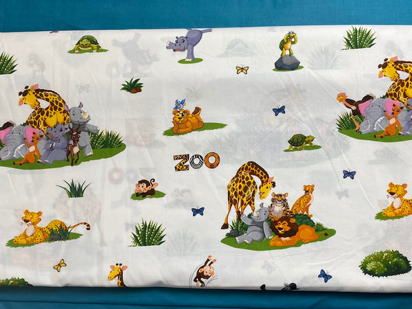Cotton 100% Kids - animals in the zoo on white background